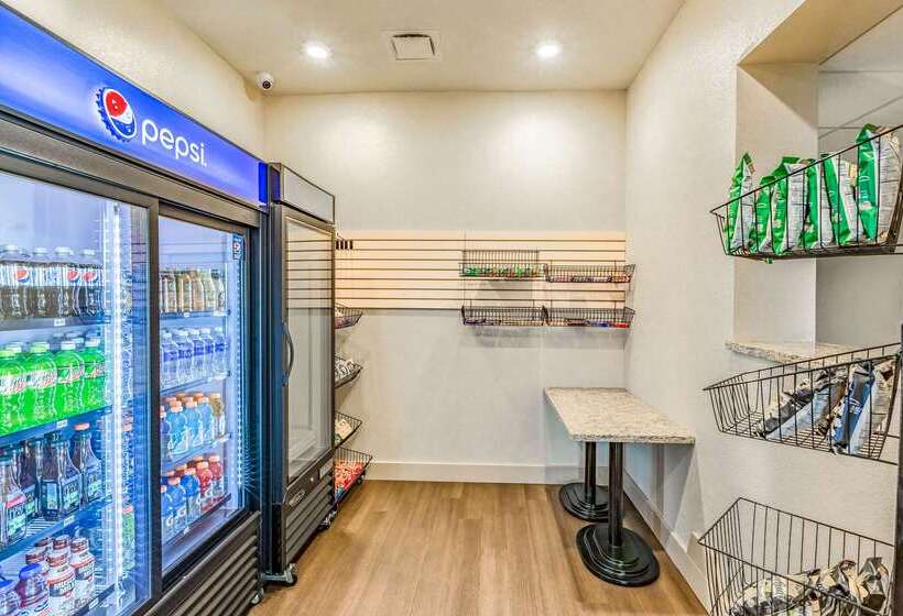 فندق Comfort Inn Altoonades Moines