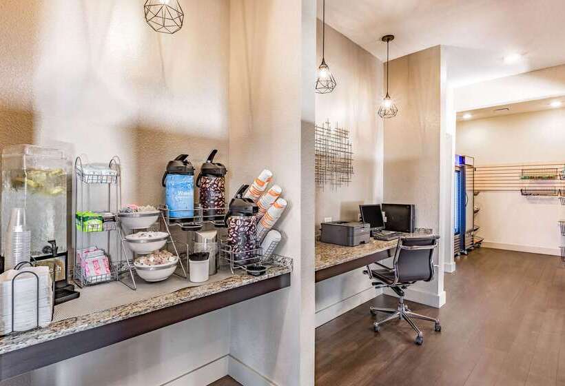 فندق Comfort Inn Altoonades Moines