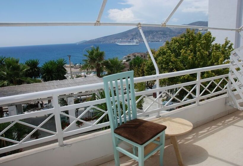 فندق Saranda