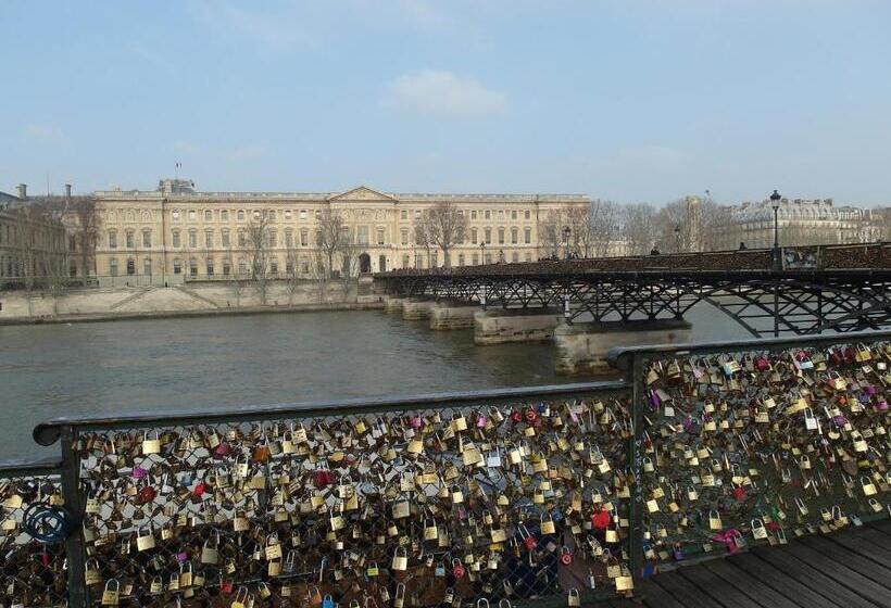 بنسيون Chambre D Hôte : Louvre Elegant Apt Suite