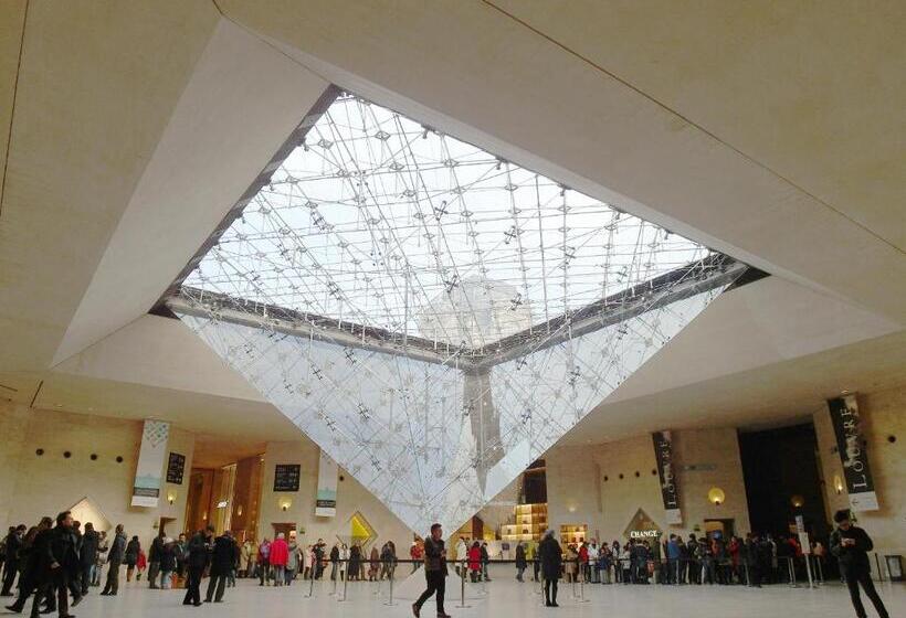 بنسيون Chambre D Hôte : Louvre Elegant Apt Suite