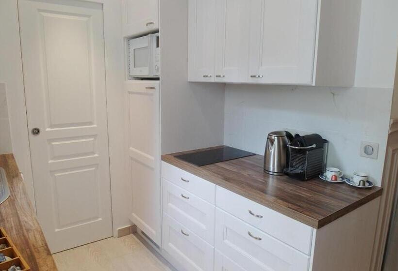 بنسيون Chambre D Hôte : Louvre Elegant Apt Suite