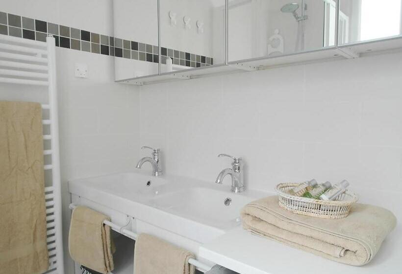 بنسيون Chambre D Hôte : Louvre Elegant Apt Suite