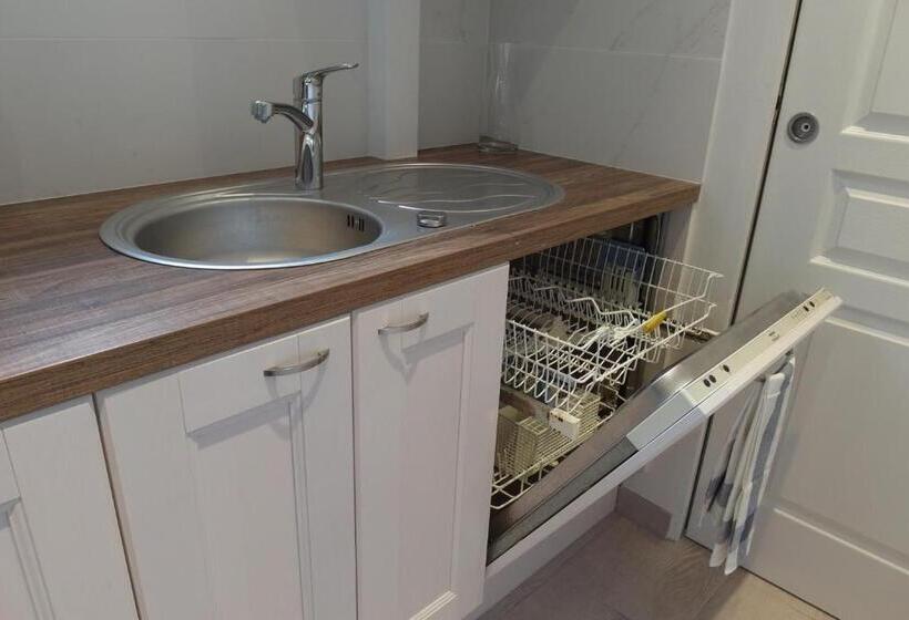 بنسيون Chambre D Hôte : Louvre Elegant Apt Suite