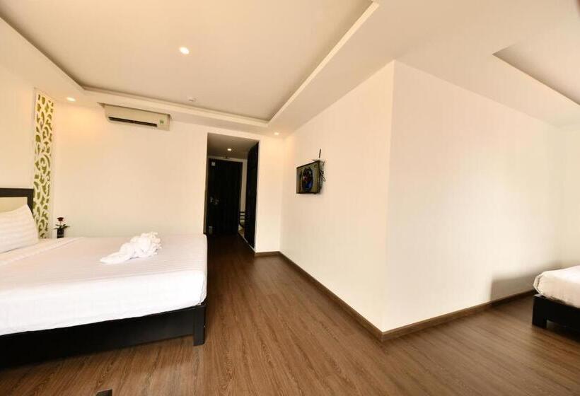 هتل Hoi An Golden Holiday Villa