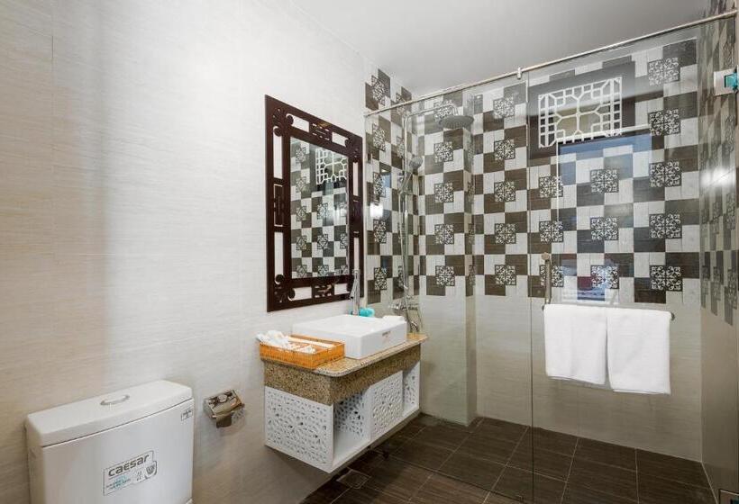 هتل Hoi An Golden Holiday Villa