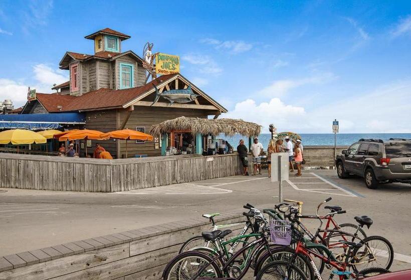 Costa Vista Townhouse #7