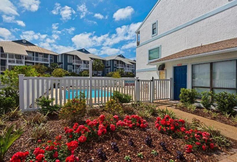 Costa Vista Townhouse #7