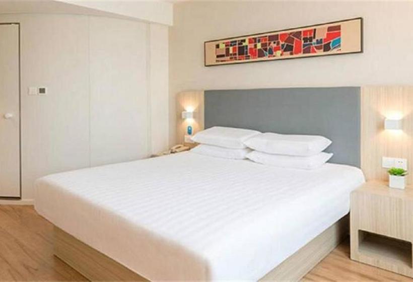 Отель Hanting Changsha Middle Fu Rong Road