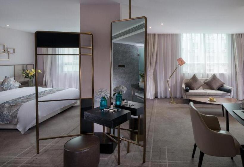 Отель Nuohuating