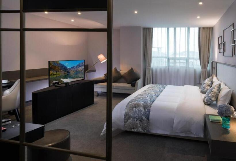 Отель Nuohuating