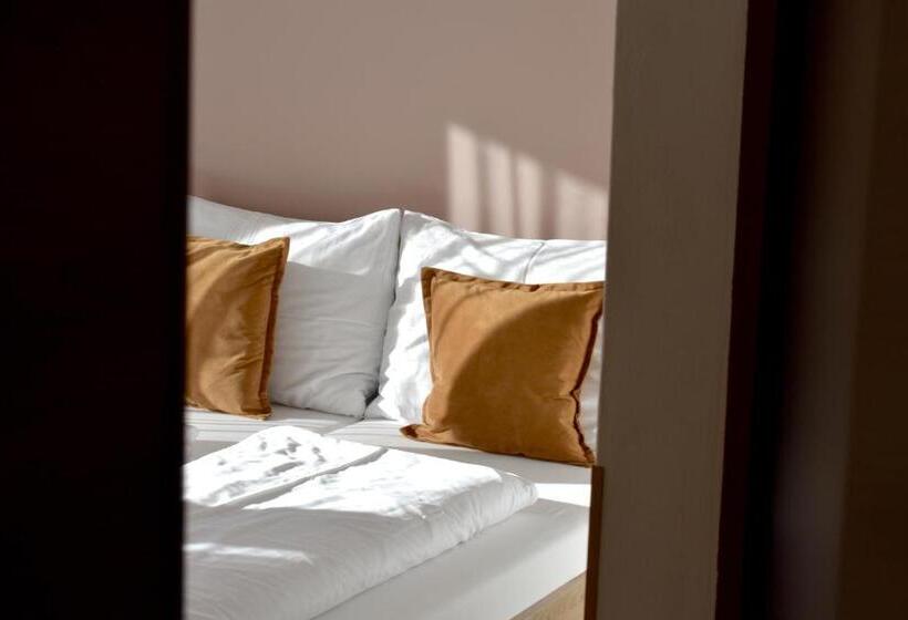 Rooms & Amoria Spa For Adults Only   Hotel Jägerhof Wörthersee