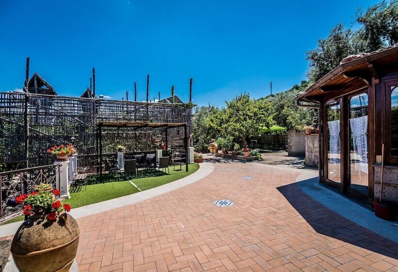 בית מלון כפרי Agriturismo Il Giardino Di Vigliano