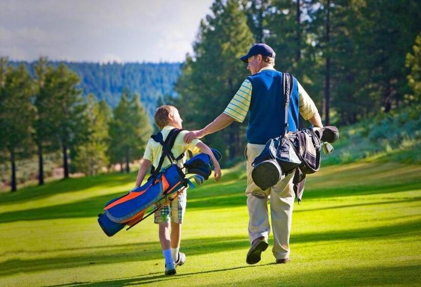 בית מלון כפרי Ski Trails 4070