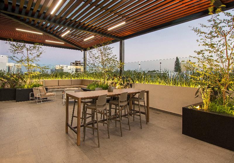 Отель Staybridge Suites Guadalajara Novena, An Ihg