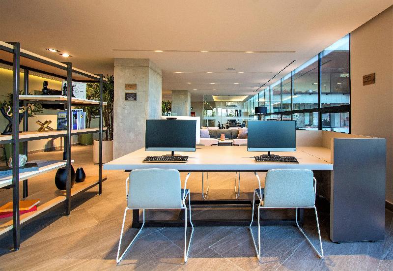 Отель Staybridge Suites Guadalajara Novena, An Ihg