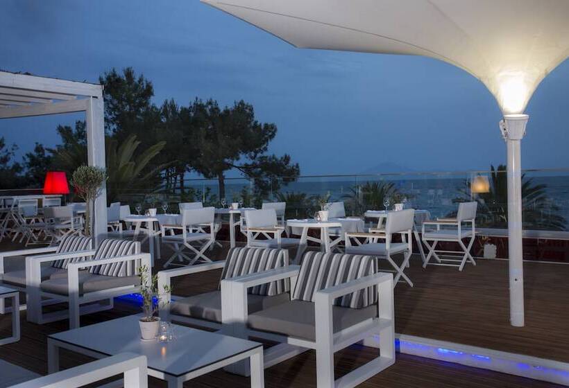 Alexandra Beach Spa Resort