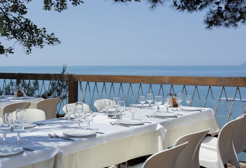 Alexandra Beach Spa Resort