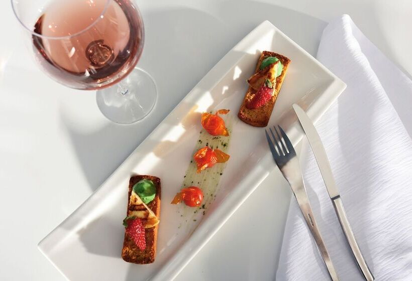 Alexandra Beach Spa Resort