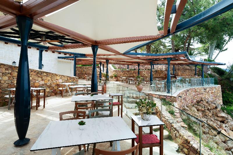 Alexandra Beach Spa Resort