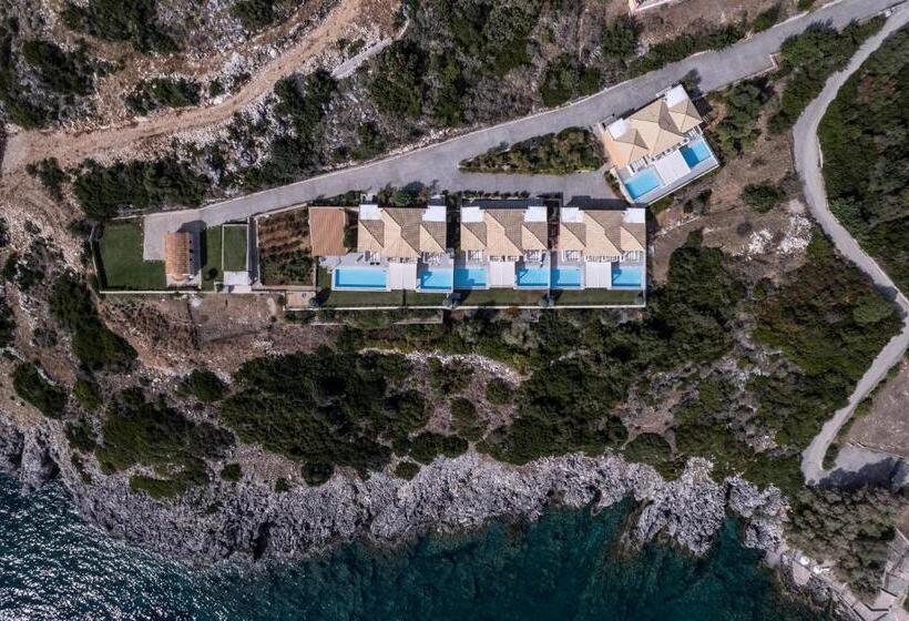 Louis Apostolata Island Resort