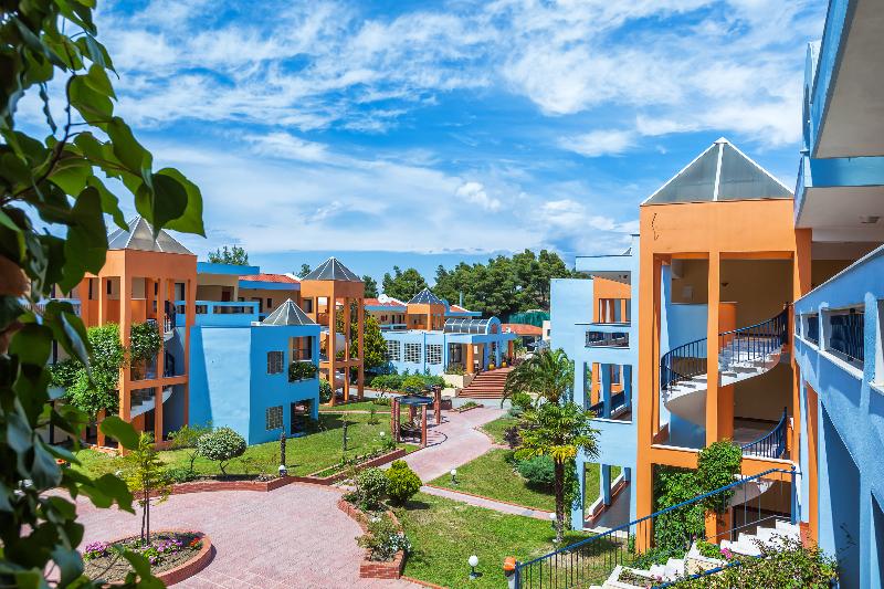 Atrium Hotel