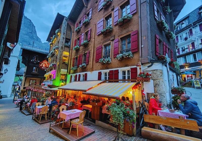 ホテル De La Croix Fédérale