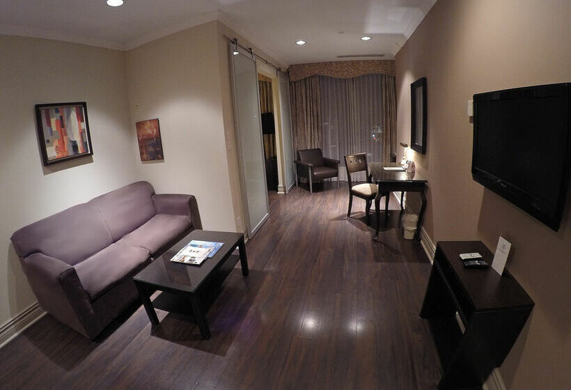 Grand Hotel & Suites