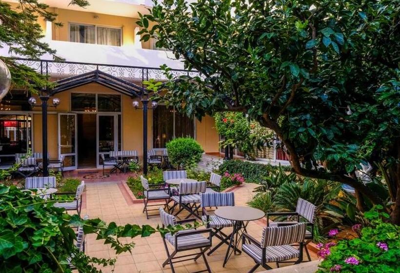 فندق Achillion Palace