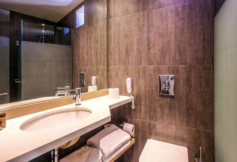 فندق Achillion Palace