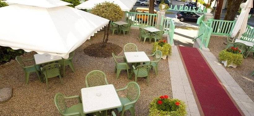 בית מלון כפרי Albergo Nazionale