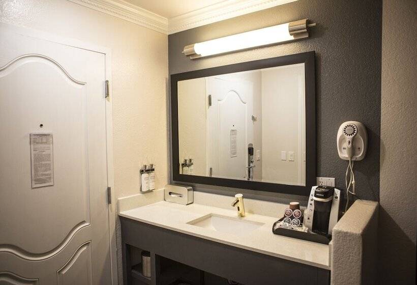 בית מלון כפרי Aria