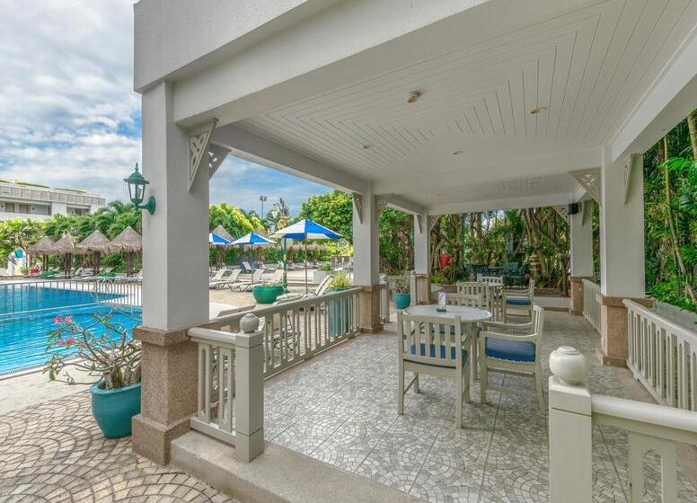 Andaman Beach Suites Hotel, Patong Phuket