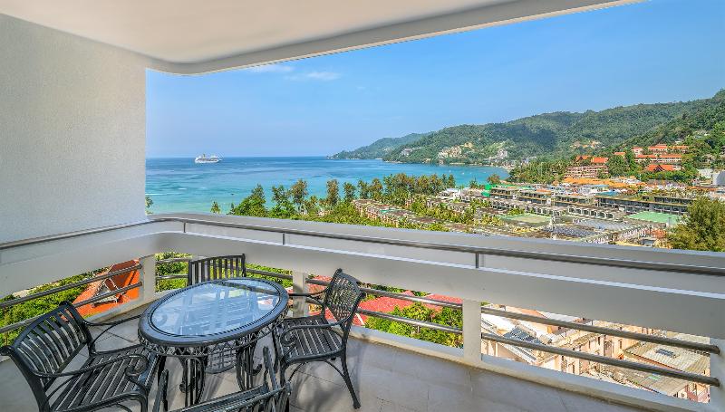Andaman Beach Suites Hotel, Patong Phuket