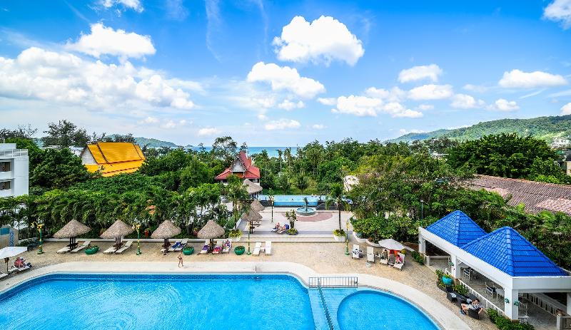 Andaman Beach Suites Hotel, Patong Phuket