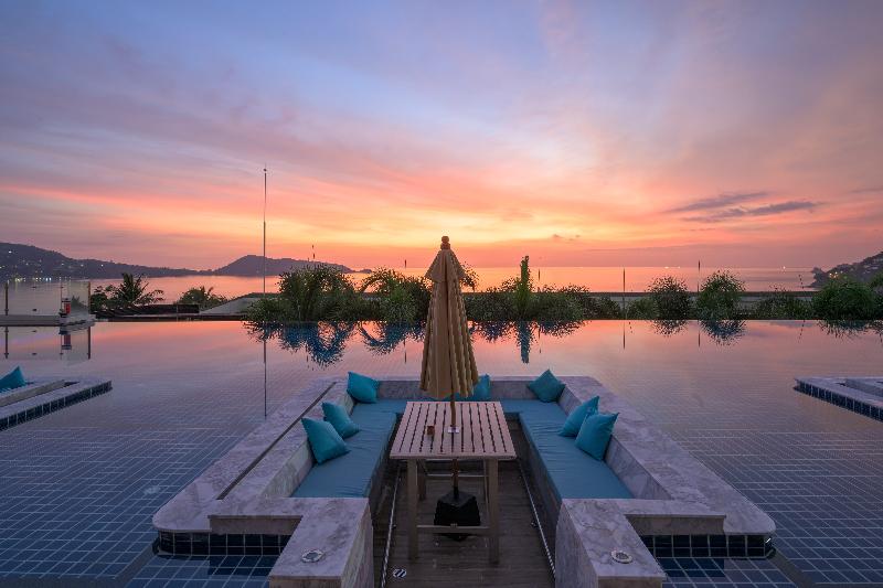 هتل Andamantra Resort And Villa Phuket   Sha Extra Plus