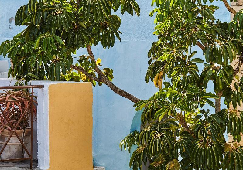 هتل Arolithos Traditional Village