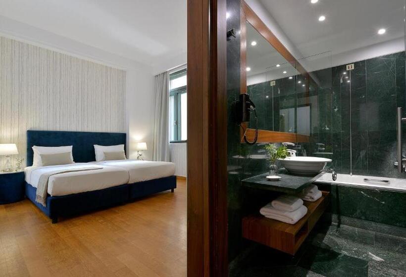 فندق Athenaeum Eridanus Luxury