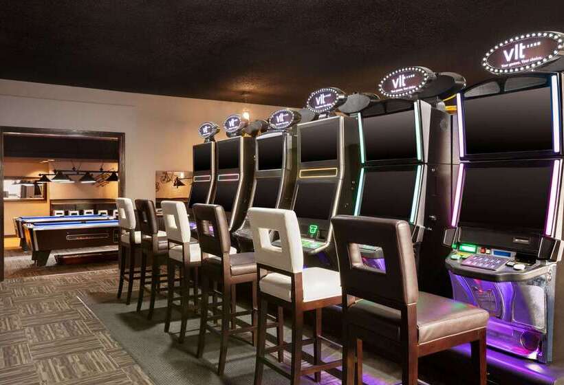 فندق Baymont By Wyndham Medicine Hat