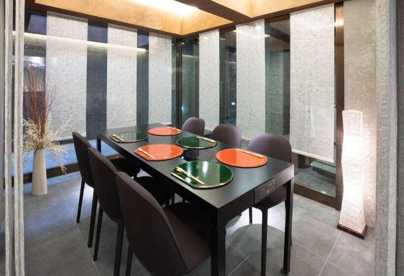 בית מלון כפרי Bellclassic Tokyo