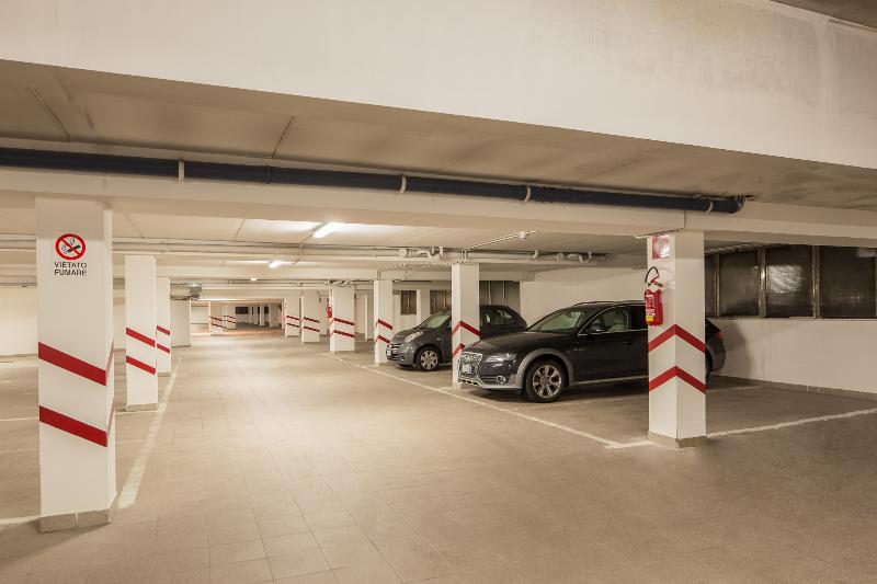 Отель Bellevue Suites & Spa