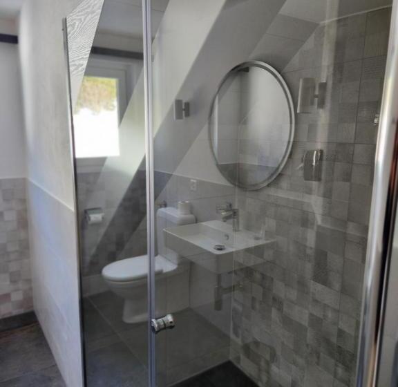 בית מלון כפרי Bergsonne Rigi