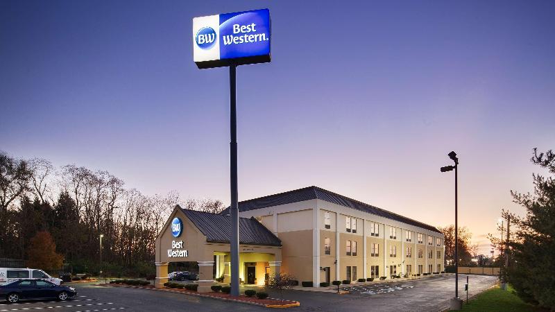 בית מלון כפרי Best Western Classic Inn