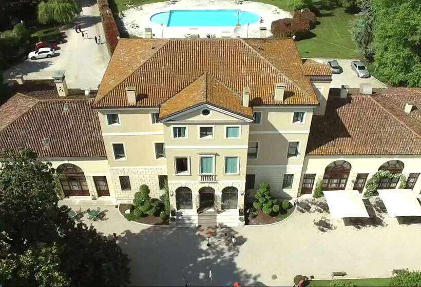 Best Western Plus Hotel Villa Tacchi