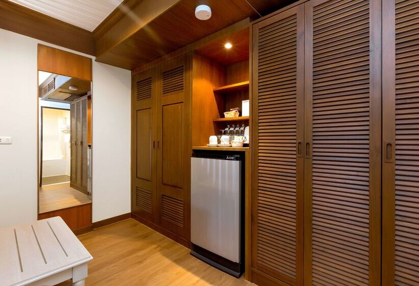 Best Western Premier Bangtao Beach Resort & Spa