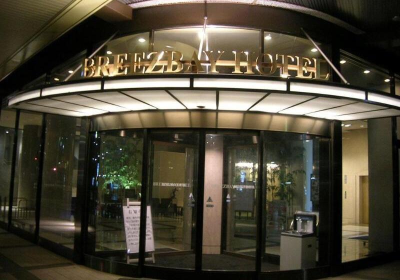 Breezbay Hotel Resort And Spa