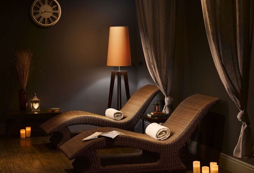 Cambridge Belfry Hotel & Spa