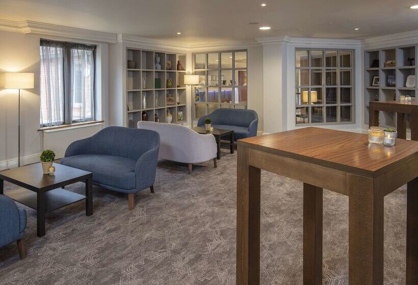 Cambridge Belfry Hotel & Spa