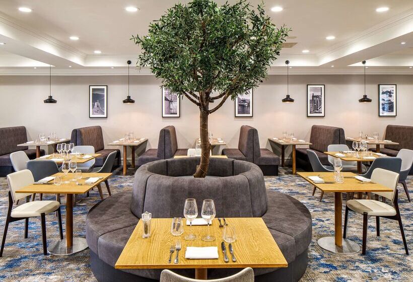 Cambridge Belfry Hotel & Spa