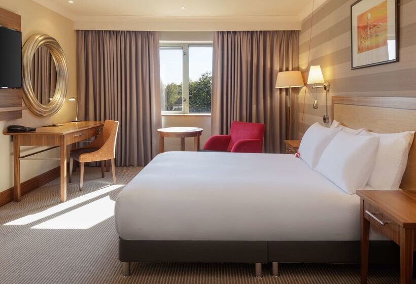 Cambridge Belfry Hotel & Spa